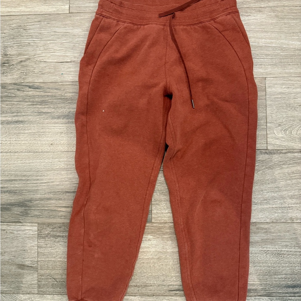 Lululemon jogger sweatpants